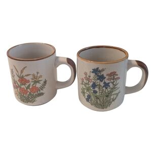 VTG 70s Pair Viking Korea Speckled Wildflowers Floral Stackable Coffee Mugs Cups